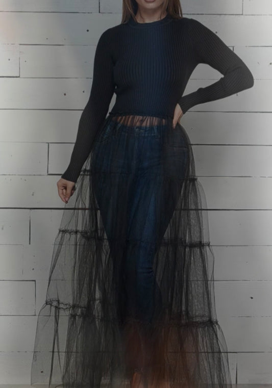 Blk sweater dress tulle